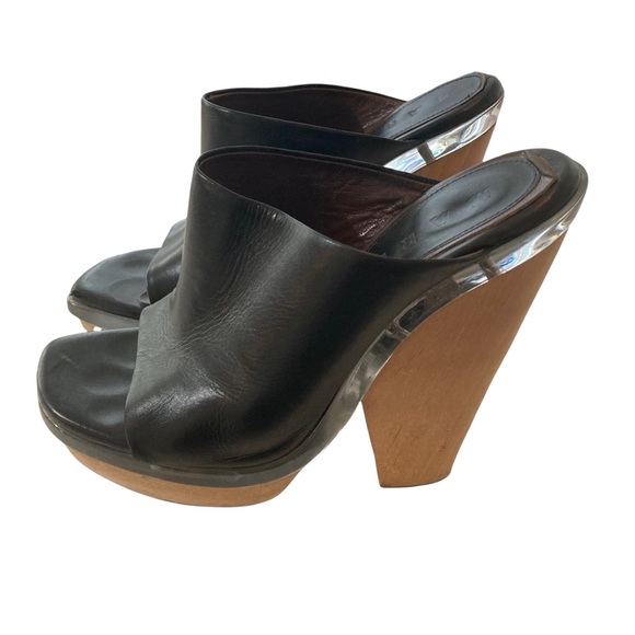 Marni wooden platform heel mules. Size 7